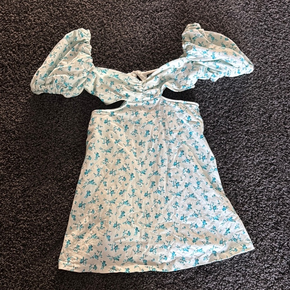 Zara White and Blue Floral Dress